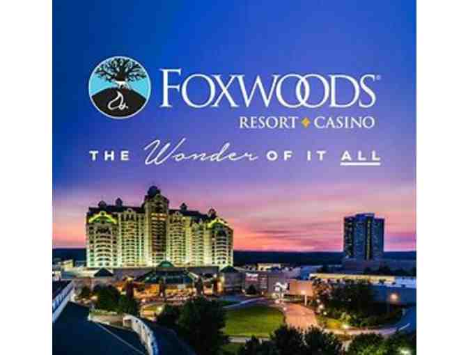 FOXWOODS Deluxe Overnight WITH DINNER!