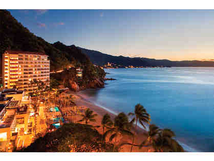 All-Inclusive Mexican Oasis, Puerto Vallarta#Hotel All-Inclusive