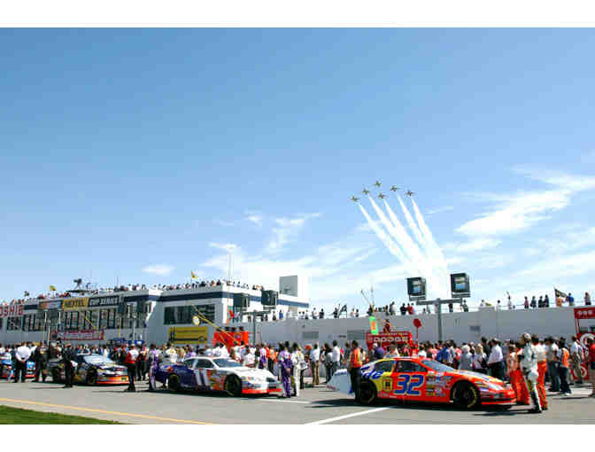 Drivers, Start Your Engines! (NC, FL, NV)# 3 Days Hotel + Driving Experience + tax - Photo 2
