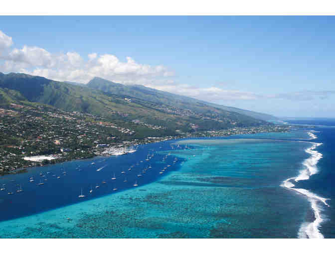 Idyllic Ideals in French Polynesian Paradise - Photo 3