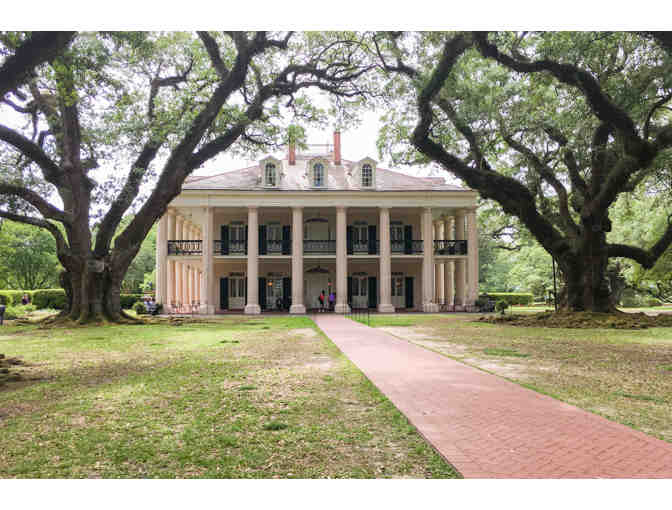 Beignets, Ghosts and Spirits, New Orleans&gt;4 Days for two: Hotel + Airfare + Tours - Photo 5