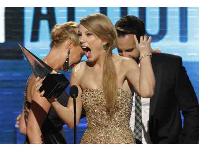 Rock On at the American Music Awards! &gt;3 Days for 2 + tickets to event+ hotel tax - Photo 2