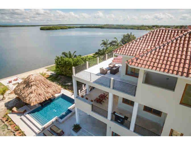 The Waterfront at Your Back Door, Placencia (Belize)&gt; 8 Nights for up to 8 ppl+Chef+Maid+ - Photo 1