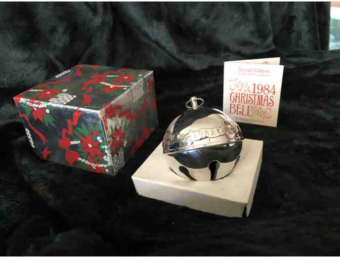 Wallace Silversmiths 1984, 14th Limited Edition Christmas Bell