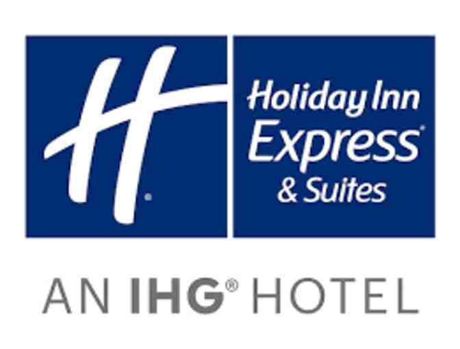 1 Night Stay, Holiday Inn Express, Pittsburgh North Shore - Photo 1