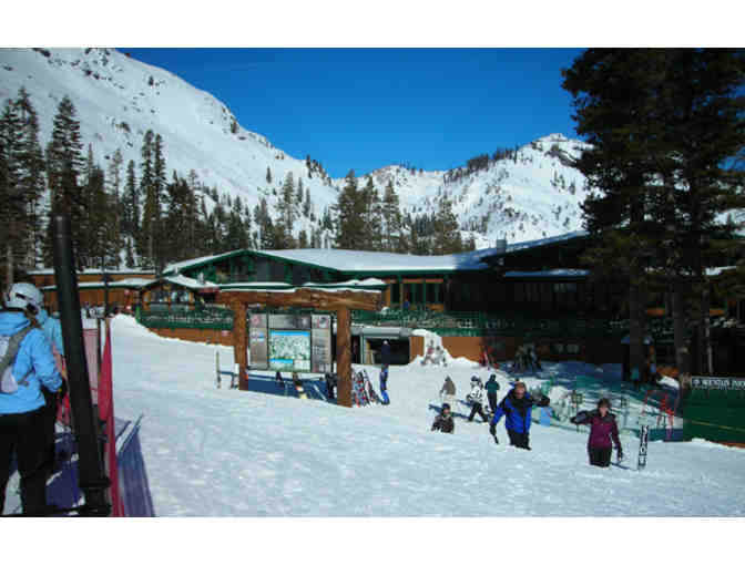 Palisades Tahoe Lift Tickets (6) + 3-Day 4WD SUV rental