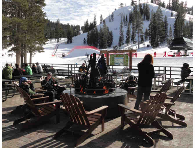 Palisades Tahoe Lift Tickets (6) + 3-Day 4WD SUV rental