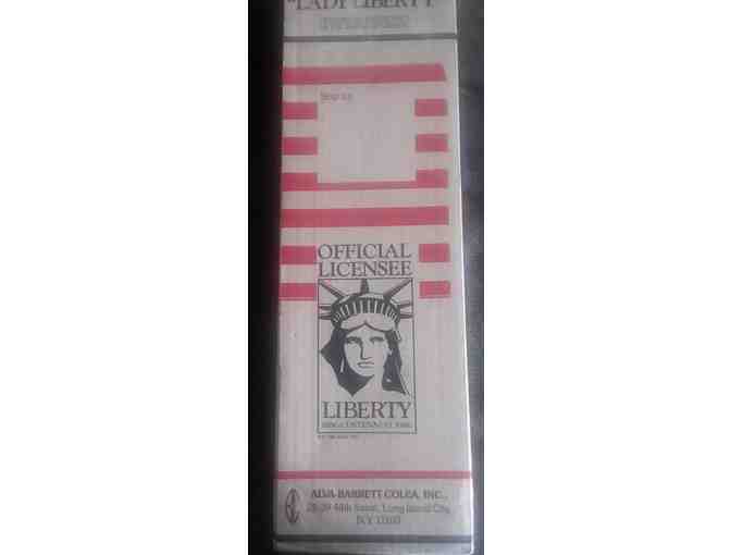Limited Edition 1986 Alva Barrett Colea Statue of Liberty Collectible