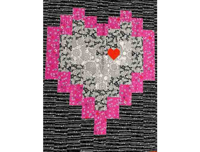 HIgh-Quality Natural Cotton 'Big Hearted' Quilt from Hunter's Design Studio