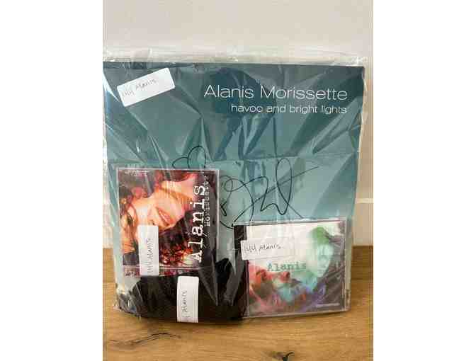 Alanis Morissette Autographed Album, Harmonica and CD's - Photo 1